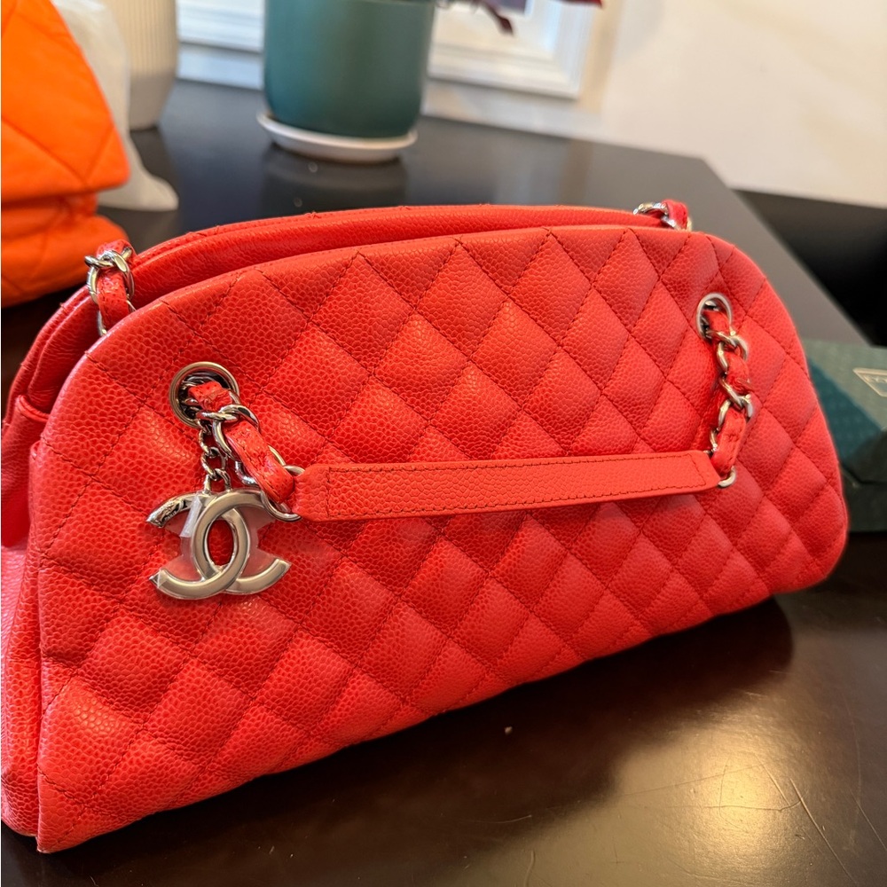 CHANEL Quilted Red Shoulder Bag with Silver CC Hardware